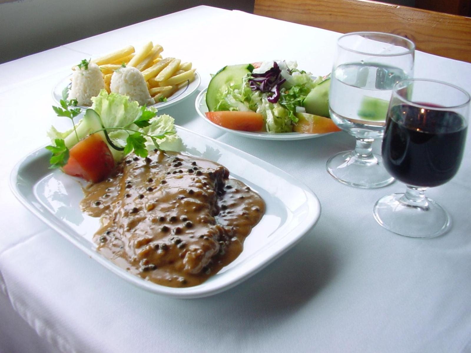 Aeromar Beach Hotel Фаро Екстериор снимка
